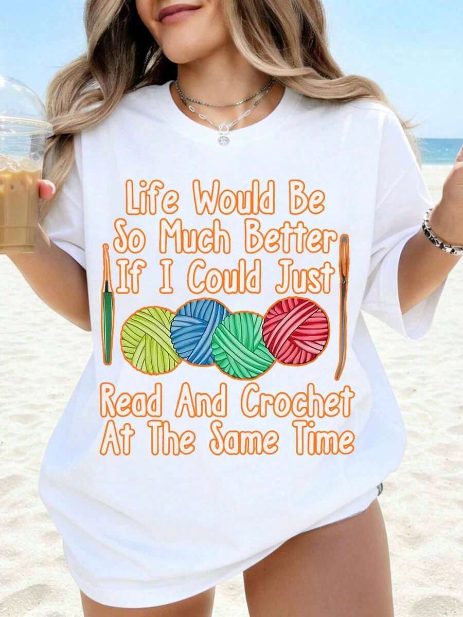 La vida casual sería mucho mejor si pudiera leer y tejer al mismo tiempo. Camiseta para mujer, ropa casual de playa, regalo para amantes del tejido, atuendo de verano, moda. - Blanco - Ver 1