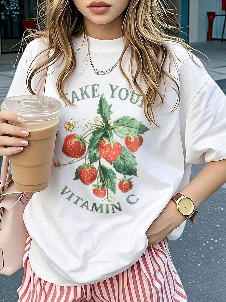 Camiseta casual de manga corta con cuello redondo y estampado de fresas y vitamina C para mujer, estilo vintage blanco de verano, estilo urbano unisex, camiseta de algodón de manga corta con - Blanco - Ver 1