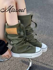 Zapatos de mujer de diseño de nicho con hebilla de grafiti de otoño/invierno 2025 Nuevos tenis versátiles de primavera, botas de tobillo con acumulación de pernera - Verde - Ver 1