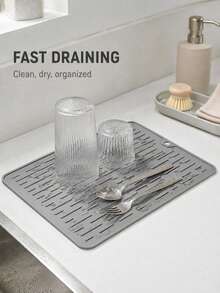 1pc Silicone Drain Mat, 30*20cm Flexible Non-Slip Kitchen Countertop Drying Mat, Multi-Functional Sink Mat Drip Rack, Suitable For Cups, Bowls, Plates, Utensils, Coffee Station Kitchen Accessories And Summer Home Essentials. - View 3