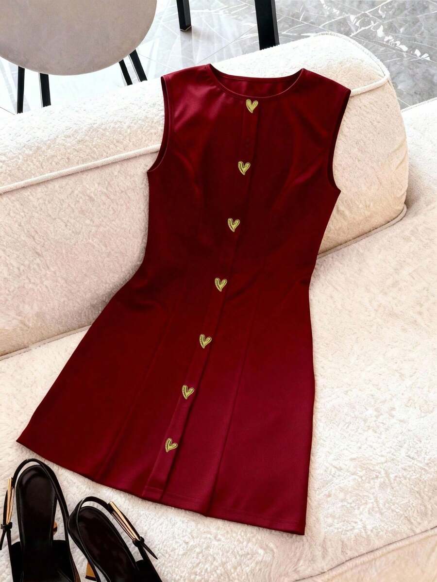 Vestido sin mangas con hebilla de metal en forma de corazón elástico, adecuado para fiestas, ir al trabajo, citas nocturnas, atuendo de vacaciones de verano en color negro - Burdeos - Ver 1