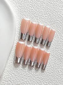 10件組極簡手工穿戴甲，Polygel美甲套組，法式銀色，銀色指甲油，休閒風格，含美甲工具，3種尺寸可選，杏仁形、鴨嘴形、棺材形，適合派對、跳舞、日常穿戴 - 彩色 - 查看 17