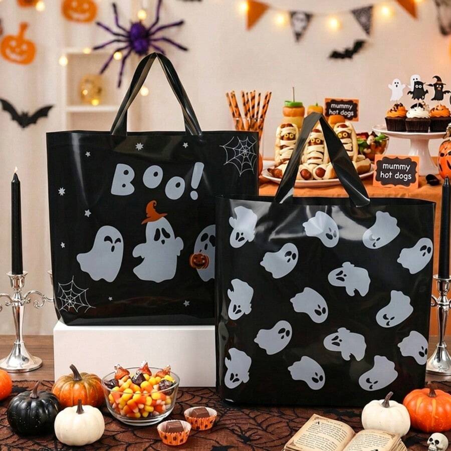 5/10 Peças Sacolas de Presente de Halloween, Sacolas de Lona com Estampa de Fantasma BOO de Halloween, Sacolas de Presente para Decoração de Festa de Halloween, Sacolas para Embrulho de Presente, Sacolas para Doces de Halloween, Suprimentos para Embrulho de Presente de Feliz Halloween, Suprimentos para Festa de Halloween, Sacolas de Compras para Loja de Halloween, Sacolas de Plástico Duráveis, Sacolas de Armazenamento de Halloween, Suprimentos de Embalagem de Cozinha de Halloween, Decoração de Quarto de Halloween, Decoração de Casa de Halloween, Presentes de Halloween, Lembrancinhas de Festa - fantasma do dia das bruxas - Visão 1