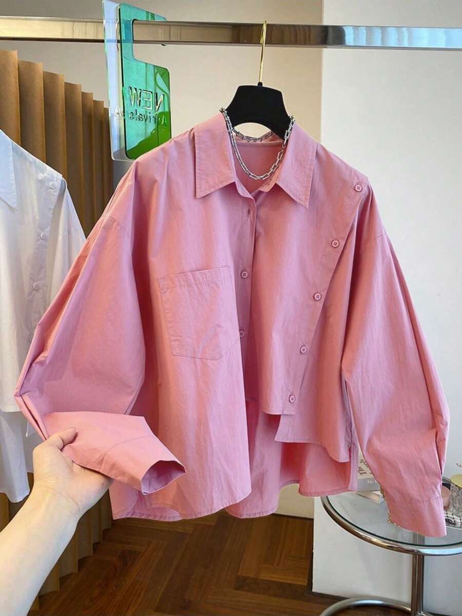Camisa asimétrica única para mujer en múltiples colores, incluyendo rosa, adecuada para primavera, verano, otoño e invierno, diseño de bolsillo con botones frontales de unicolor, elegante y - Rosa - Ver 1