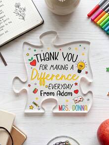 1 pieza Decoración de escritorio de acrílico con forma de rompecabezas personalizada, recuerdo de agradecimiento al maestro personalizado, nombre y texto personalizables, decoración de garabatos con tema escolar lindo (manzana, lápiz, libro y corazón), regalo ideal de agradecimiento al maestro, decoración de escritorio de aula, Día del Maestro - Multicolor - Ver 8