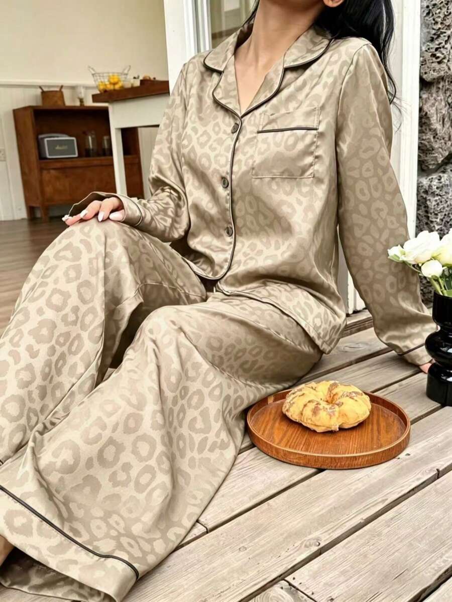 香檳色豹紋提花女款長袖長褲睡衣套裝 - 金色 - 查看 1