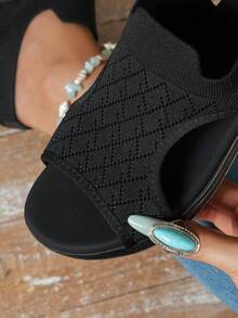 2026 Summer New Women's Sandals, Thick Sole Women's Shoes, Non-Slip Heel, Knitted Soft Sole, Soft Upper, Comfortable Women's Sandals, Non-Chafing Shoes, Slip-On, Petite Shoes, Vacation Style Fashion Women's Shoes, All Black Shoes - All Black - View 5