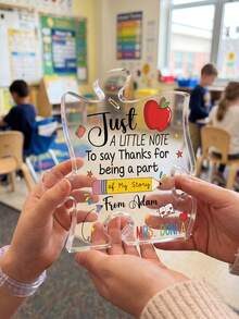 1 pieza Decoración de escritorio de acrílico con forma de rompecabezas personalizada, recuerdo de agradecimiento al maestro personalizado, nombre y texto personalizables, decoración de garabatos con tema escolar lindo (manzana, lápiz, libro y corazón), regalo ideal de agradecimiento al maestro, decoración de escritorio de aula, Día del Maestro - Multicolor - Ver 6