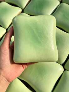 1個輕巧起司椰子油奶油起司軟擠壓玩具 - 奶油麵團質地含奶油填充，靜音擠壓壓力緩解玩具，適合辦公桌專注與正念休息 - 2026熱門感官指尖玩具 - 查看 11