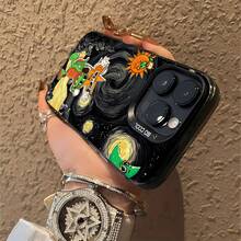 Funda para teléfono con coloridos personajes de dibujos animados sobre un fondo de cielo nocturno cósmico. Compatible con fundas para teléfonos , Apple, VIVO, OPPO, , ,  y Honor. Fabricada en TPU, ofrece protección contra golpes y caídas. - Negro - Ver 5