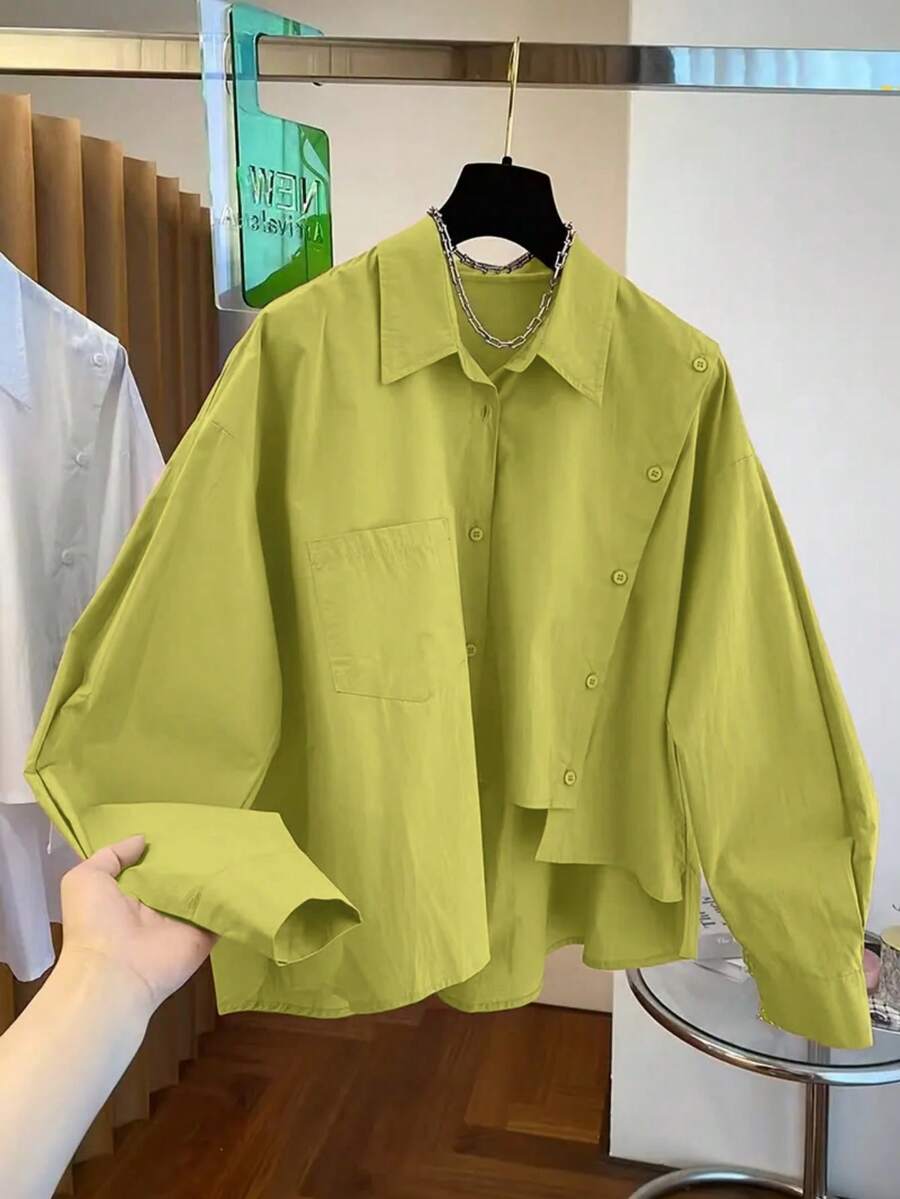 Camisa asimétrica única para mujer en múltiples colores, incluyendo rosa, adecuada para primavera, verano, otoño e invierno, diseño de bolsillo con botones frontales de unicolor, elegante y - Verde Oliva - Ver 1