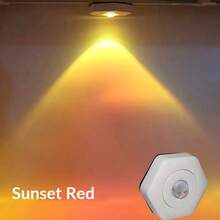 1pc Creative White Hexagonal Cat Eye Sunset Red Projection Sunset Lamp, Battery Powered Cabinet Lighting Wall Lamp, LED Touch Adjustable Sunset Projection Light, Indoor Decor Night Light Auxiliary Lighting Use - Multicolor - View 11