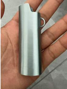 1PC Metal Lighter Case With Hanging Ring, Fits BIC J6 Full Size Lighter - Fashionable Durable Lighter Box, Windproof Minimalist Vintage Durable, Metal Lighter Shell, Snap Closure, Compact Lightweight, Anti-Slip Design, Explosion-Proof, Suitable For Lighter Scratch-Resistant Shock-Proof Protection Lighter Sleeve With Hanging Ring, Smoking Accessories, Men's Gift (Lighter Not Included) - Multiple Styles - View 9