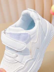 Children's White Sneakers, Boys And Girls School Running Shoes, Soft Comfortable Leather Upper Elementary School Skate Shoes, Girls White Shoes - White - View 4