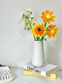 Vibrant Mixed Flower Building Block Bouquet Set, DIY Sunny Style Assembly Eternal Flower Model, Sunflower And Daisy Mixed Flower Building Block Bouquet Set, Warm Tone Bouquet Assembly Eternal Flower, Sunflower Assembly Model, Artificial Flower Decorative Ornament, Artificial Plant Model, Home / Office Decor, Graduation Gift, Valentine's Day Gift, Christmas Gift - Yellow Bouquet - View 8