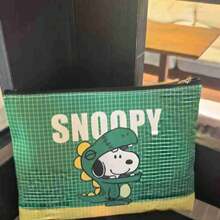 SNOOPY 1件 2026新款卡通收納袋，大容量可存放雜物、文具和小配件，適合送給朋友和家人的禮物與驚喜（隨機款式） - 彩色 - 查看 4