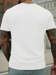 Camiseta de hombre con diseño de doble cara a la moda - Con un diseño inspirado en Vacaciones 2025 en Cancún,éxico, con motivos de playa y viajes, cuello redondo informal, lavable aáqu - Blanco - Ver 2
