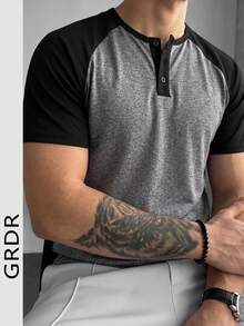 GRDR Men's Summer Contrast Color Raglan Henley Neck Short Sleeve T-Shirt, American Vintage Slim Fit Versatile Button-Up Top - Black - View 3