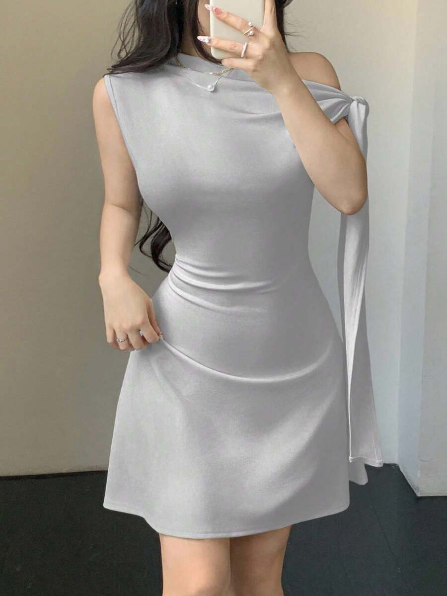 Vestido corto asimétrico con nudo en la cintura para mujer - Gris - Ver 1