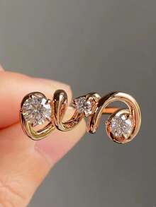 1 pezzo Anello di design di nicchia asimmetrico e curvo avvolgente in oro rosa, anello da dito di lusso con 3 pietre di diamanti scintillanti stile blogger versatile per pendolarismo e appuntamenti, gioiello per feste e anniversari, accessorio raffinato da regalo per la fidanzata e la migliore amica - Dorato - Visualizzare 6