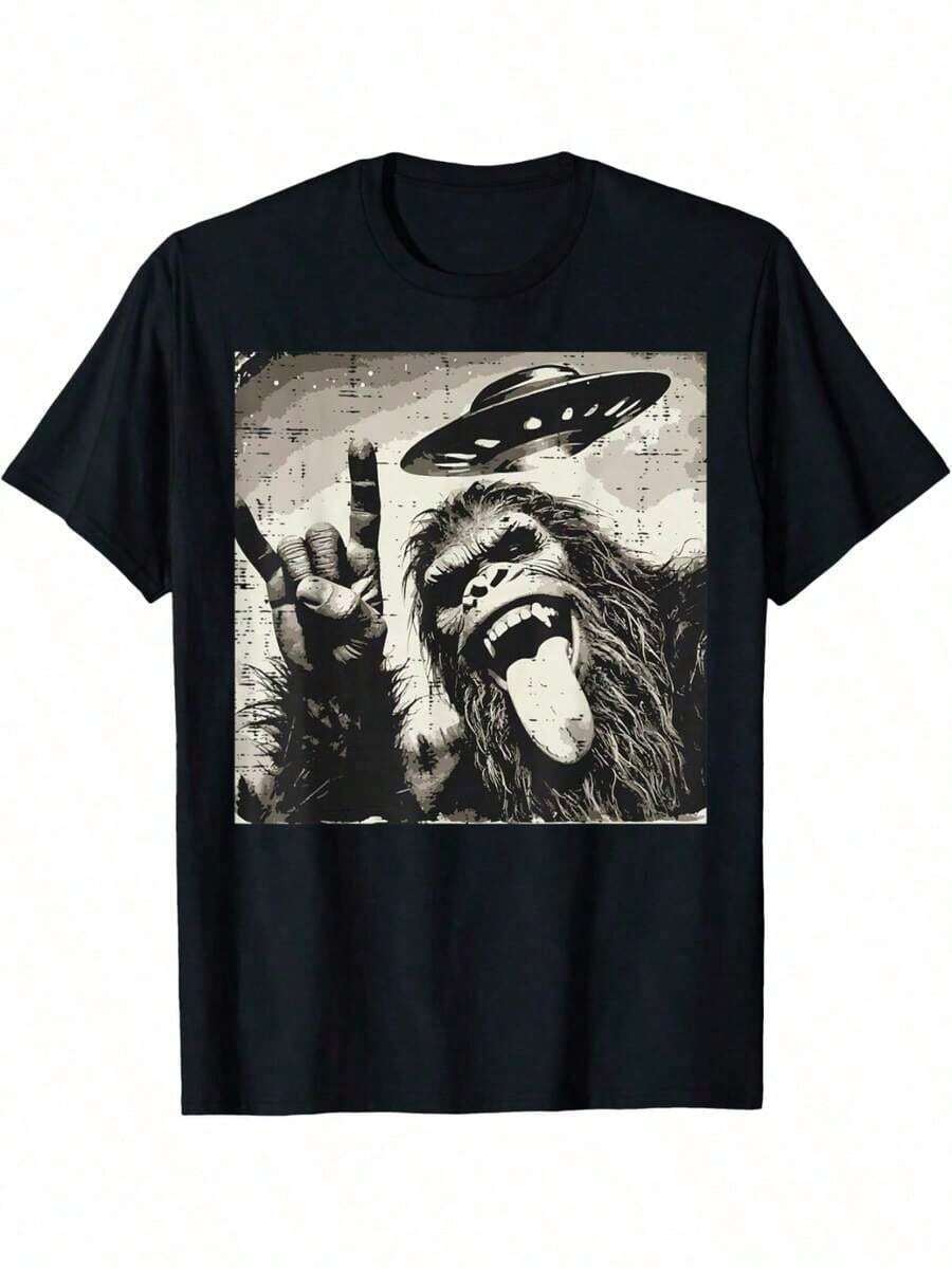 Men's Bigfoot Rocker Tongue T-Shirt | Sasquatch, UFO, And Selfie Print | 100% Cotton 180g For Everyday Wear | Humorous And Rock-Infused Casual Clothing | Ideal Gift For Friends - 黑色 - 查看 1