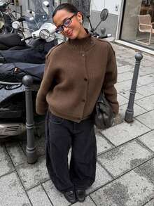 VIBEWAVE Brown High Neck Ribbed Single-Breasted Cropped Knit Cardigan, Old Money Relaxed Style Thick Ribbed Long Sleeve Sweater, Autumn/Winter City Street Style Commute Cafe Outerwear Top - Brown - View 4