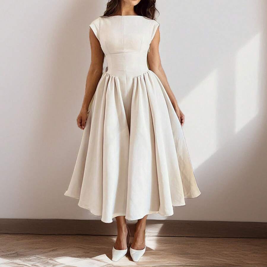 Robe maxi drapée intemporelle - Silhouette raffinée & Texture fluide