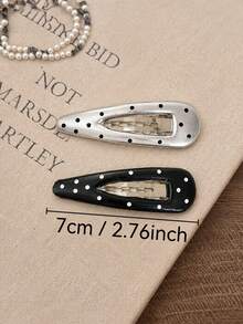 4 Piezas/2 Piezas Pinzas para el Cabello de Mujer de 7 Cm/2.76 Pulgadas con Diseño de Gota de Agua Hueca en Negro y Plateado con Lunares, Accesorios para el Cabello Elegantes y Simples para Flequillo Lateral, Adecuados para Uso Diario, Casual, Fiesta, Trabajo, Vacaciones, Maquillaje, Combinación de Atuendos, Pinzas para el Cabello de Primavera, Pinzas para el Cabello de Verano, Pinzas para el Cabello de Otoño, Pinzas para el Cabello de Invierno (Patrón de Lunares Aleatorio), Pasador para el Cabello - Multicolor - Ver 3
