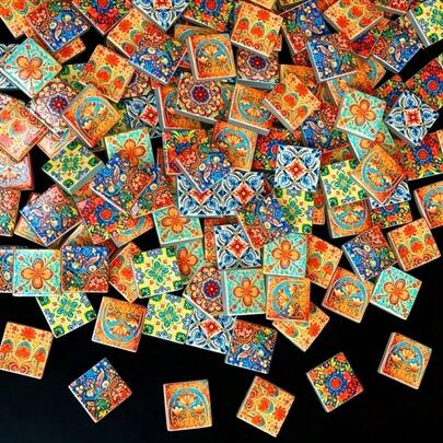 100/200g Carreaux de mosaïque en verre de style vintage médiéval, motif floral mandala peint à la bombe de 2,3*2,3CM, matériau de mosaïque adapté aux projets artistiques, aux loisirs créatifs et à la décoration artistique, aux cadres photo DIY, matériau de mosaïque pour lampe turque, verre de mosaïque de forme asymétrique