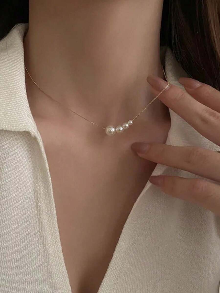 Decorative Necklace Of Faux Pearls. - Pearl - View 1