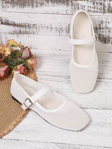 Zapatos Mary Jane de malla transpirable de verano para mujer, punta cuadrada, correa única, planos, versátiles para uso diario, casuales, de vampo bajo, color blanco - Blanco - Ver 7