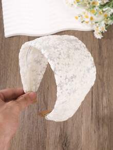 1Pc French Vintage Lace Headband, Wide Hollow-Out Floral Headband, Suitable For Daily/Date Hairband - Multicolor - View 6