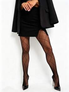 3pcs/Set Women's Fishnet Stockings, Sexy Plus Size Mesh Diamond Pattern Lace-Up Fishnet Stockings, Hollow Mesh Tights Breathable Cool Comfortable Fishnet Stockings Women's Solid Color Elastic Non-Binding Vintage Diamond Pattern Knit Anti-Snag Leggings Tights - Black - View 5