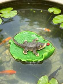 Unique Turtle & Crocodile Design, Floating On Banana Leaf, Mini Swimming Pool/Pond Garden Turtle & Crocodile Decor, Suitable For Garden, Pool, Pond, Fish Tank, Yard Decoration, Gift For Outdoor Garden Lovers - B - View 4