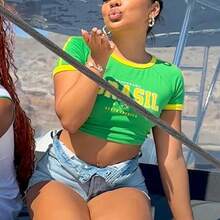 Retro Street Style Baby T-Shirt, Brazil Green Letter Print Crop Tops For Women, Slim-Fit Short Sleeve Casual Wear Y2k 2024 - nz1069- - 查看 3
