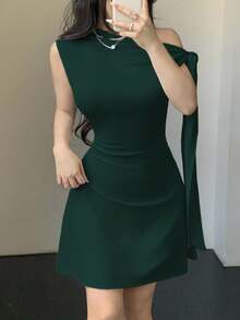 Vestido minimalista para mujer con estampado floral de tinta, hombro asimétrico con lazo, cintura ajustada - Verde Oscuro - Ver 13