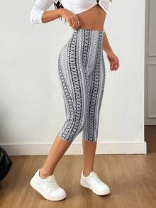 AITYI Studio Leggings Capri de Cintura Alta con Estampado Geométrico Retro Negro y Blanco para Mujer, Pantalones Cortos Casuales de Verano Elásticos y Ajustados Estilo Y2K Streetwear con Gráfico - Multicolor - Ver 3