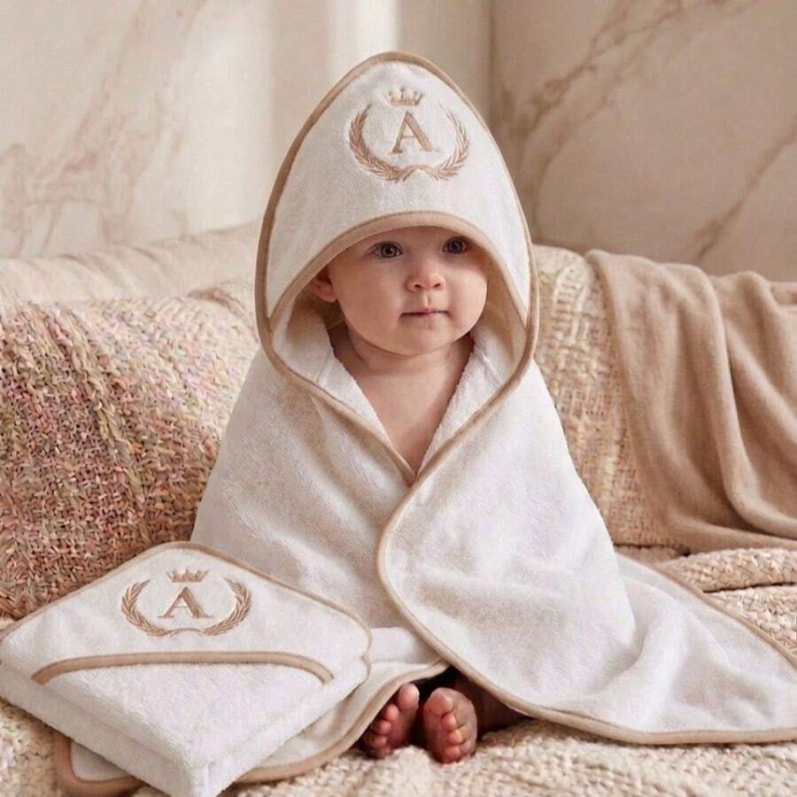 Set Of 2 Personalized Baby Initial/Name Hooded Bath Towels With Embroidery, 100% Cotton, High Absorption, Brown - 摩卡棕 - 查看 1