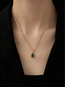 1PC French Vintage Minimalist Emerald Green Alloy Pendant Necklace For Women, Niche Design, High-End Fashion, Versatile Collarbone Chain - Multicolor - View 3