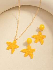 European And American Fashion Cross-Border Beach Vacation Style Starfish Stud Earrings And Necklace Set, Suitable For Daily Wear And Outings - Yellow - View 7