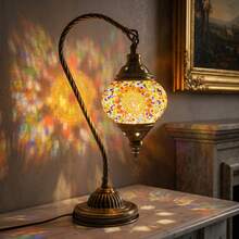 Turkish Moroccan Mosaic Glass Table Lamp, Handmade Swan Neck Bedside Lamp With Bronze Base, 3 Color Modes LED Light, Decorative Nightstand Lamp For Bedroom, Living Room, Boho Home Decor, LED Bulb Included, Orange. - 美規A型插(110-127V) - 查看 9