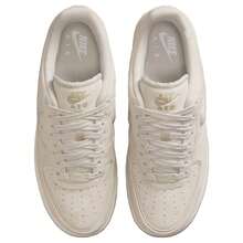 Nike Air Force 1 Comfortable Fit Low-Top Sneakers Sneakers Women HV4406-100 - 彩色 - 查看 3