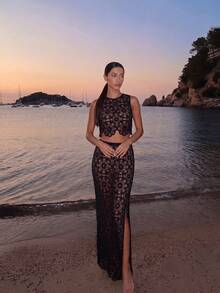 Elegant Crochet Black Hollow Out 2pcs Set Women's Outfit, Sexy Sleeveless Crop Top, Perfect Choice For Summer Party Attire. Wedding - Black - View 5