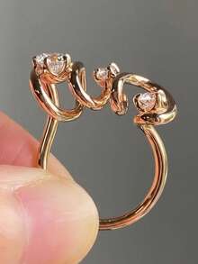 1 pezzo Anello di design di nicchia asimmetrico e curvo avvolgente in oro rosa, anello da dito di lusso con 3 pietre di diamanti scintillanti stile blogger versatile per pendolarismo e appuntamenti, gioiello per feste e anniversari, accessorio raffinato da regalo per la fidanzata e la migliore amica - Dorato - Visualizzare 7