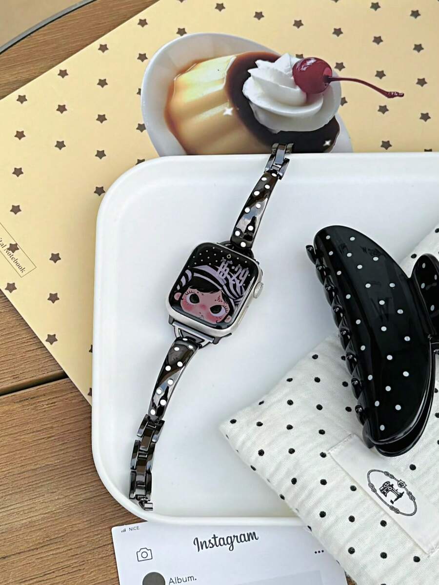 1件女款韓式波點彎曲金屬手錶錶帶，兼容所有型號 38mm/40mm/41mm/42mm/44mm/45mm/46mm/49mm Ultra/SE/S11/S10/S9/8/7/6/5/4/3，春夏秋冬四季通用，適合工作、運動、派對、約會配件，妻子媽媽生日禮物，易佩戴，高端時尚優雅個性化平價錶帶 - 黑色 - 查看 1