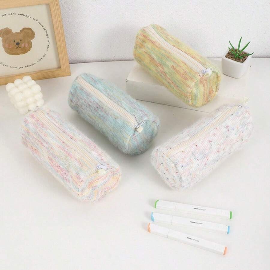 1 pieza, Estuche de lápices de peluche de dibujos animados, Bolsa de almacenamiento de artículos de papelería versátil y femenina - Multicolor - Ver 1