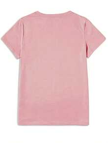 color negro, angular y de diseño en la parte superior; el centro muestra "P1HARMONY" en rosa vibrante, creando un llamativo contraste de color con el texto negro.A continuación, Seis Negros - Blanco - Ver 8