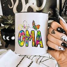 [Se envía en 24 horas desde México]Taza con temática de 'abuela alemana' - Diseño de mariposas coloridas y letras alemanas, taza de café de cerámica en blanco y negro, solo lavar a mano, regalo original para abuela, cumpleaños, artículos de bebida multilingües novedosos. - Imagen 1 pieza - Ver 4