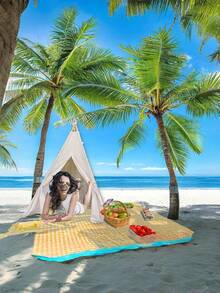 1pc Large Thickened Sandproof Waterproof Picnic Mat, Outdoor Moisture-Proof Picnic Blanket, Easy To Store, Non-Stick To Flowers And Grass, Suitable For Beach And Lawn, Outdoor Waterproof Foldable Picnic Mat, Portable Mat, Perfect For Family And Friends Outdoor Picnic, Outdoor Activities And Beach Use - Multicolor - View 4