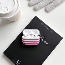 Casing Pelindung Earphone Bermotif Fashion Sederhana Putih dengan Bintang Lima dan Garis Horizontal Merah dan Putih untuk AirPods 1 2 3 4 Pro Pro2 Pro3 - Hitam - View 4